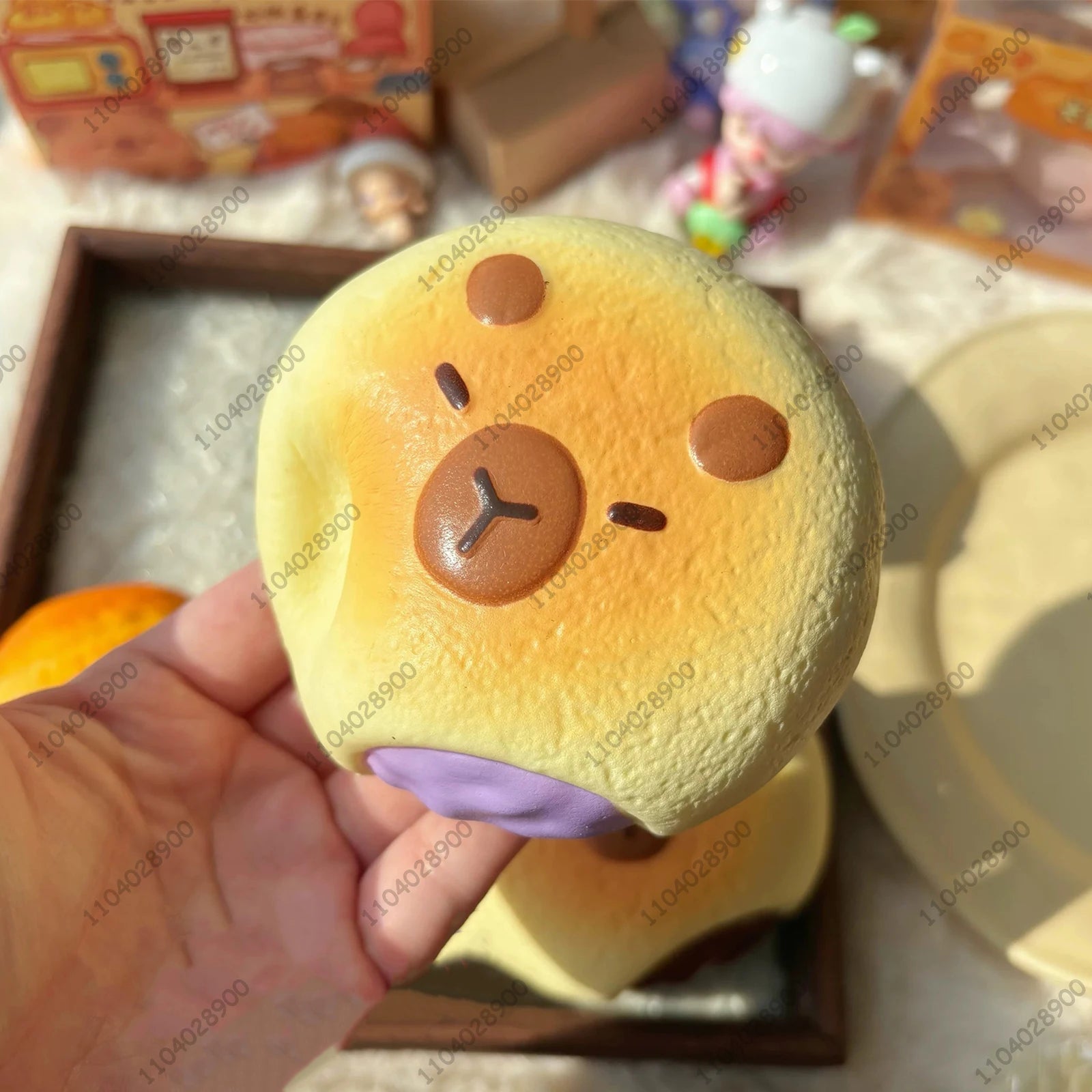 Squishy Capybara boulangerie anti-stress - brioche